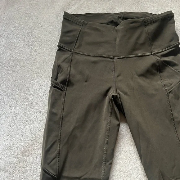 Lululemon fast and free high rise leggings - Picture 6 of 11